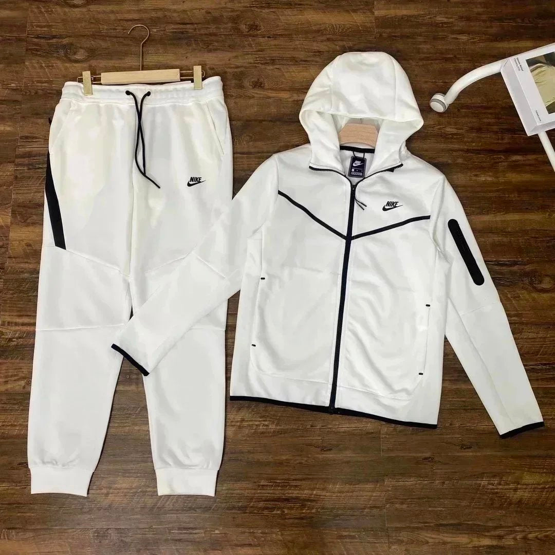 Tuta Nike Tech